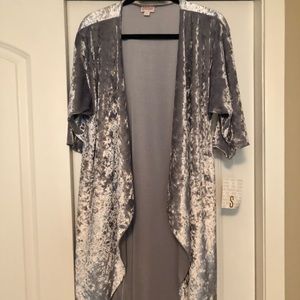 LuKaRoe Elegance Shirley Kimono. New with tags.